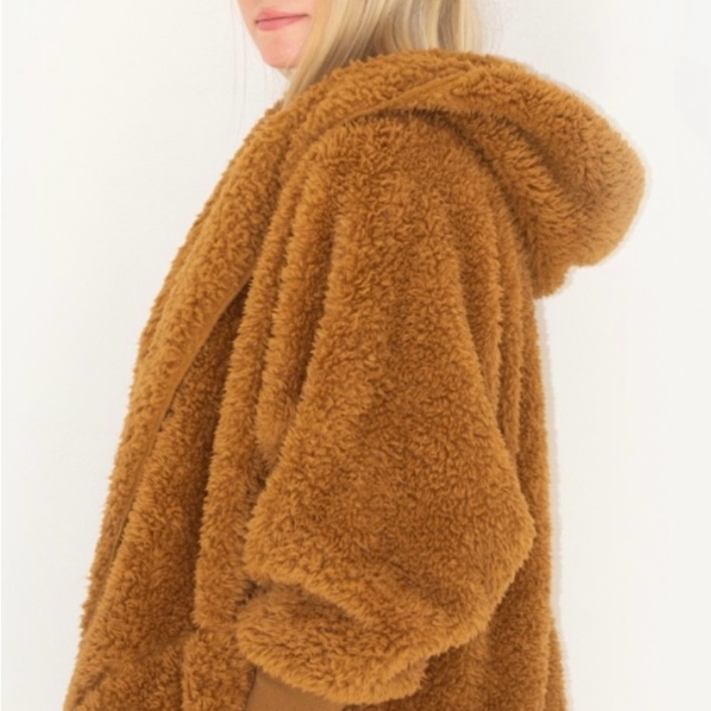 Nordic Beach Sherpa in  butterscotch One Size.Fits all fluffy Body Wraps.